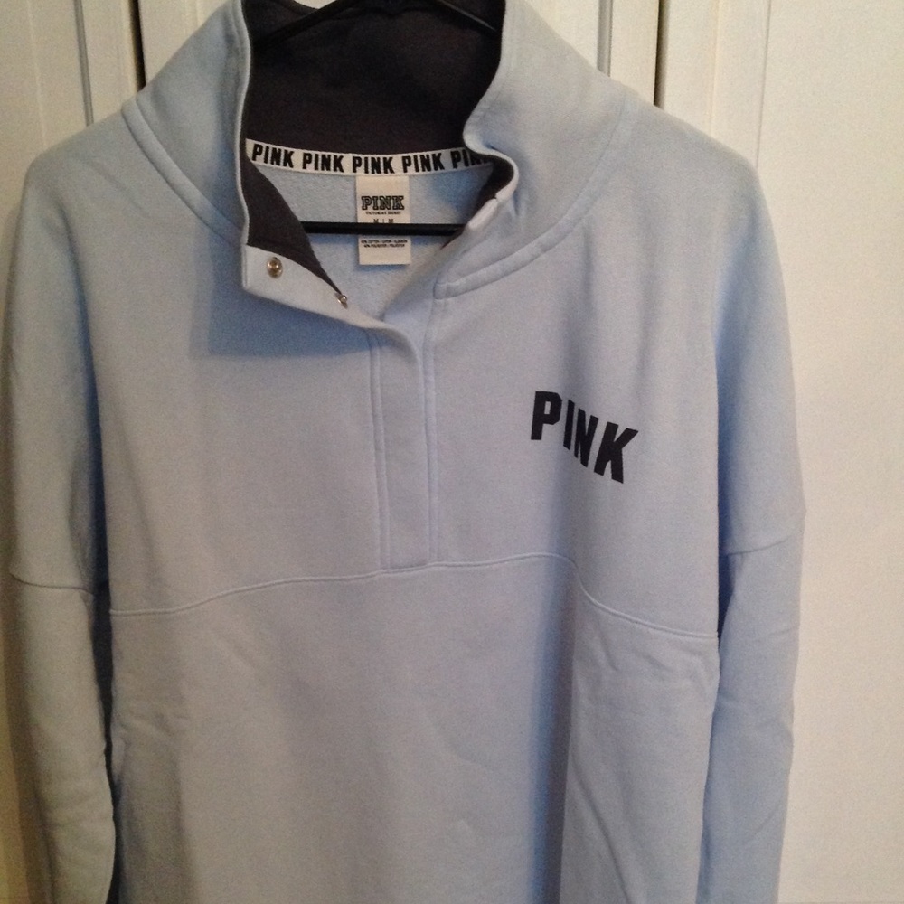 Victoria's Secret PINK 1/4 Button